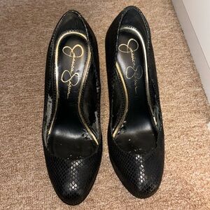 Black Platform Alligator skin pumps size 7.5